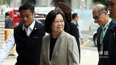 總統蔡英文(中)說,我們從來沒有接受過中國台灣的說法,台灣就是台灣。(資料照,蘇仲泓攝)