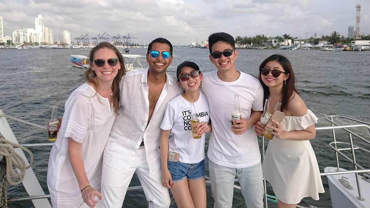 來自南部的Sammy和Susie,終於如願以償申請到理想學校(圖/Sabina Journal) 來自南部的Sammy和Susie,終於如願以償申請到理想學校(圖/Sabina Journal)