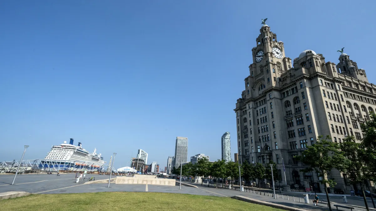 2021年7月,英國利物浦海事商城從世界遺產名錄中除名(AP)