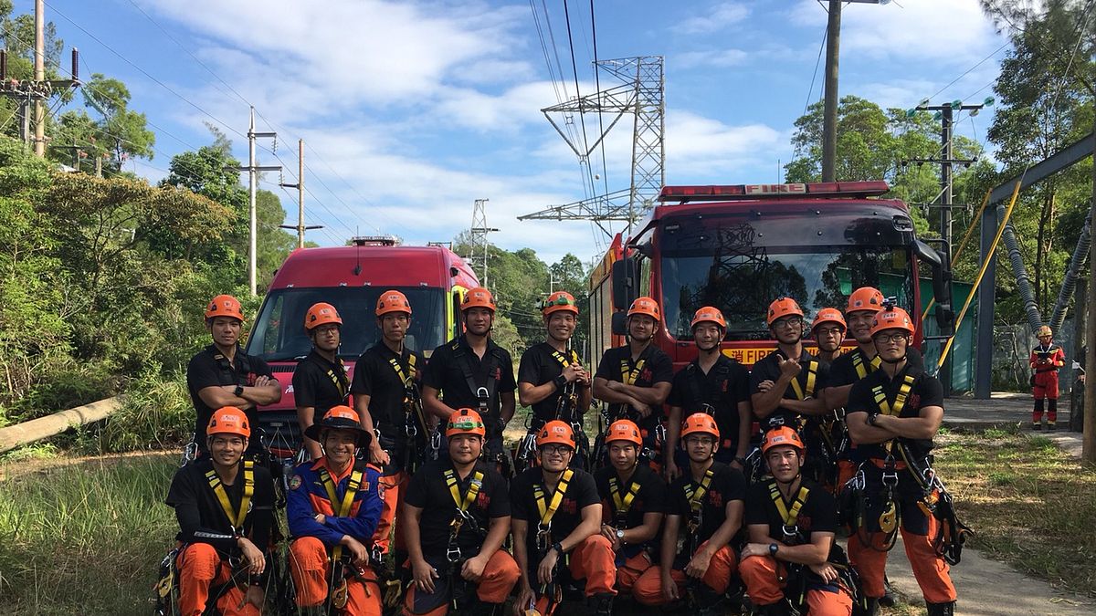 新北市消防局10月9日至20日派員前往香港消防處將軍澳訓練學院受訓。(圖/新北市消防局提供) 新北市消防局10月9日至20日派員前往香港消防處將軍澳訓練學院受訓。(圖/新北市消防局提供)