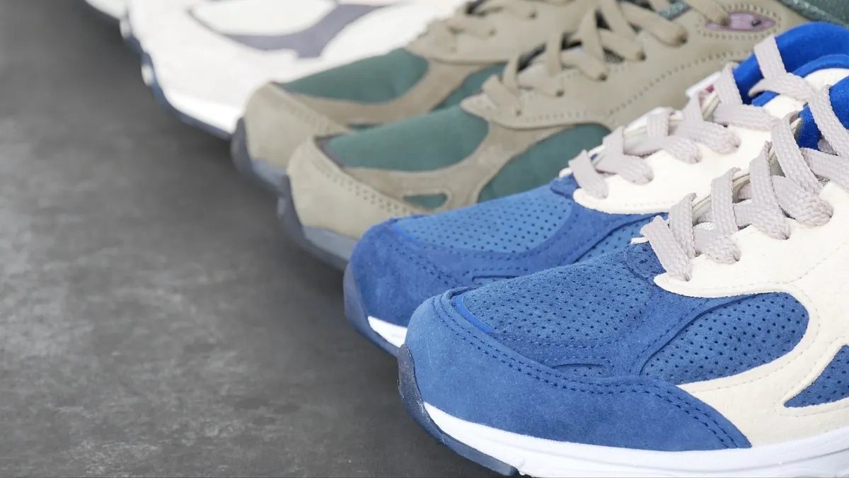 近年來各大球鞋品牌除了機能鞋款之外,也推出越來越多可以搭配穿搭的時尚款,但哪些鞋款式最多人推薦的「百搭款」呢?(示意圖/取自Photo AC) 近年來各大球鞋品牌除了機能鞋款之外,也推出越來越多可以搭配穿搭的時尚款,但哪些鞋款式最多人推薦的「百搭款」呢?(示意圖/取自Photo AC)