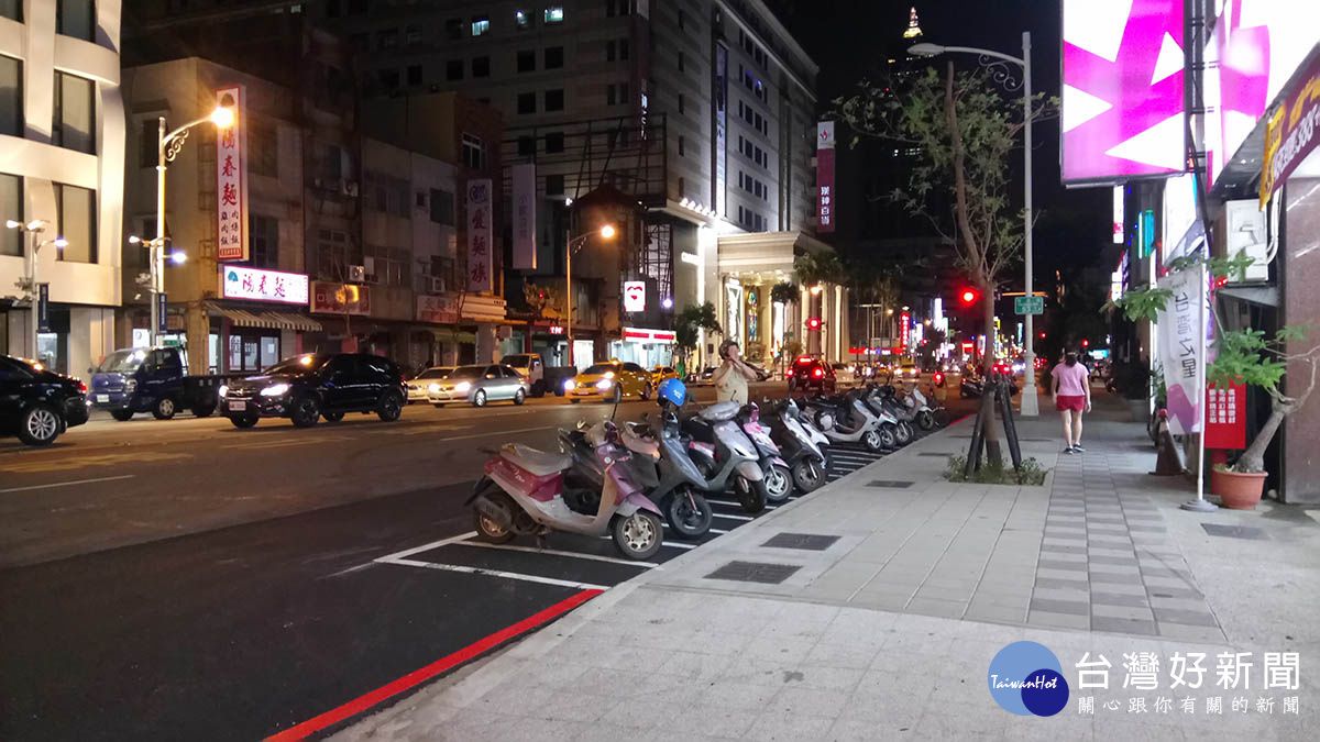 打造優質步行環境 享受人本生態交通 打造優質步行環境 享受人本生態交通