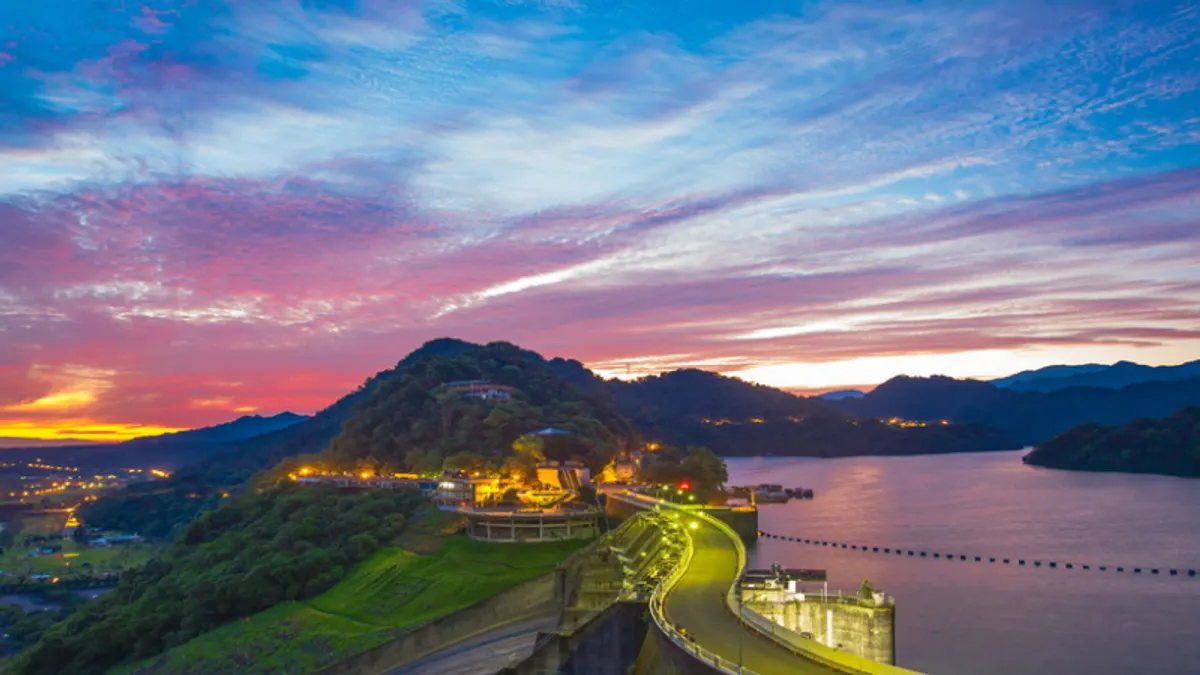桃園有非常多景點及慶典活動,吸引遊客到桃園探索。(圖/探索北橫官網) 桃園有非常多景點及慶典活動,吸引遊客到桃園探索。(圖/探索北橫官網)