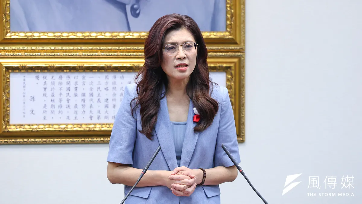 記者会見で中国訪問についてを語る国民党の鄭麗文主席。(写真/顔麟宇撮影)