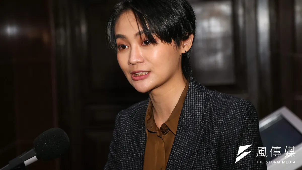 民進黨立委賴品妤(見圖)27日在臉書發文,表示自己母親吳如萍擔任力麒建設獨立董事一事為事實,但強調力麒建設並非家族經營企業。(資料照,顏麟宇攝)