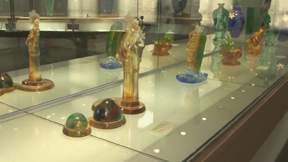 52位玻璃藝術家聯手 作品齊秀玻工館