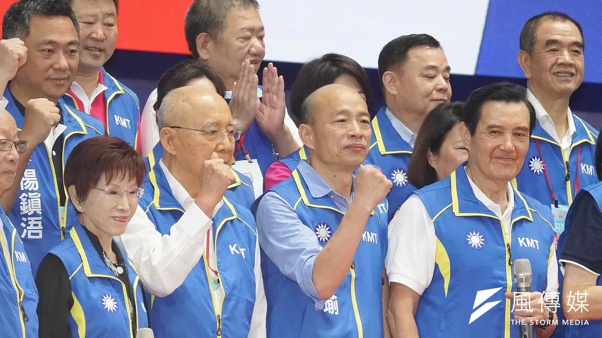 國民黨初選結束紛爭還沒結束。圖為全代會,前主席洪秀柱(左起)榮譽主席吳伯雄、高雄市長韓國瑜、前總統馬英九出席。(盧逸峰攝)