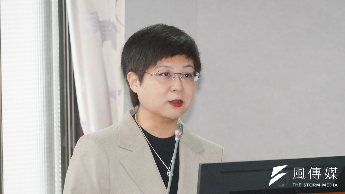 立法院司法法制委員會10日召開「如何落實國會調查、聽證權以有效監督行政機關,並避免侵犯人民自由、隱私權」公聽會,陽明交通大學科技法律學院教授林志潔出席發言。(蔡親傑攝) 立法院司法法制委員會10日召開「如何落實國會調查、聽證權以有效監督行政機關,並避免侵犯人民自由、隱私權」公聽會,陽明交通大學科技法律學院教授林志潔出席發言。(蔡親傑攝)