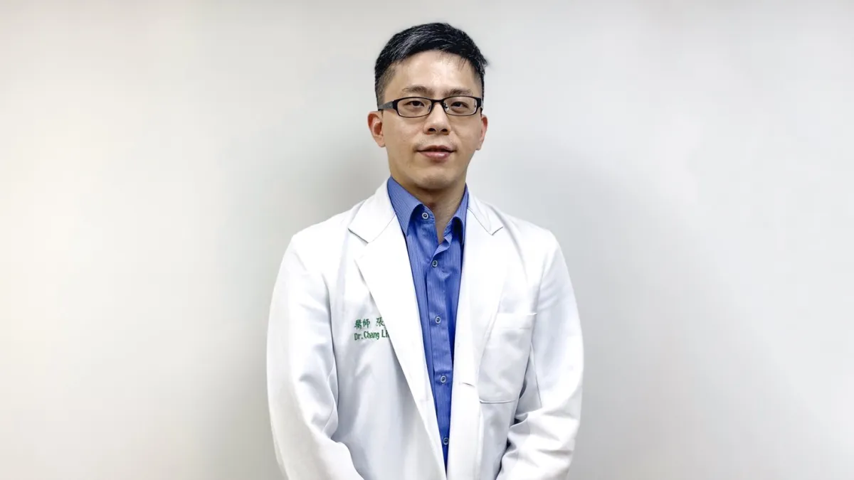 異位性皮膚炎病友協會將於9月30日晚間邀請張廖年峰醫師線上分享異位性皮膚炎最新治療趨勢及健保給付申請說明。(圖/異位性皮膚炎病友協會提供)