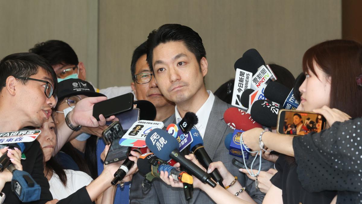蔣萬安神情呆滯、講錯話?「蔣師」王世堅:看他亂了方寸「我有點竊喜」