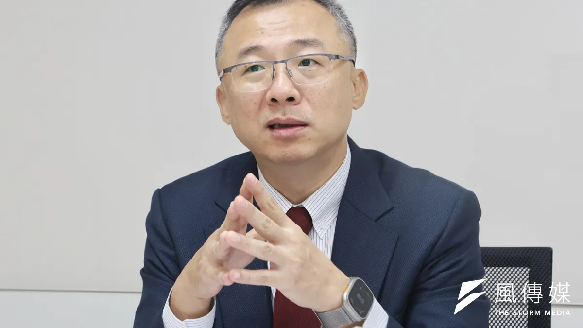 日智家電董事長顧振豪表示,需要結合施工經驗、產品知識與現場判斷的技術工作,目前仍難以被AI取代。(柯承惠攝)