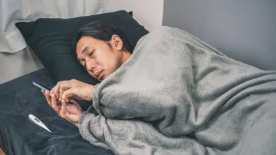 每天都覺得累?上班到一半就會打瞌睡?醫師指出,工作表現不佳,有可能是因為「隱性鼻塞」。(示意圖/取自pakutaso)