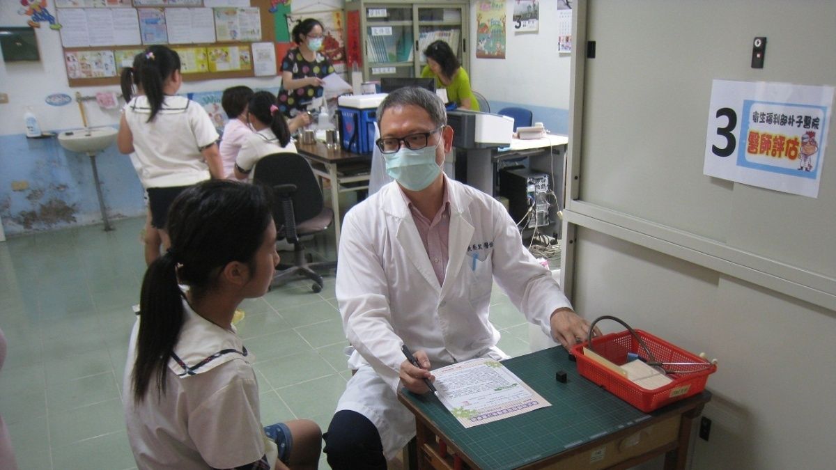 防止流感肆虐 朴子醫院籲民眾踴躍施打疫苗 防止流感肆虐 朴子醫院籲民眾踴躍施打疫苗