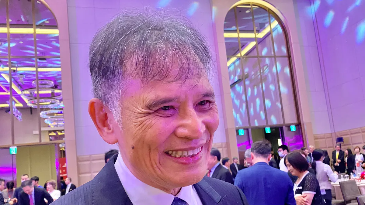 戴誠志1日卸下京城銀行董事長職務,並出席永豐金控與京城銀行的合併酒會。(陳怡慈攝) 戴誠志1日卸下京城銀行董事長職務,並出席永豐金控與京城銀行的合併酒會。(陳怡慈攝)