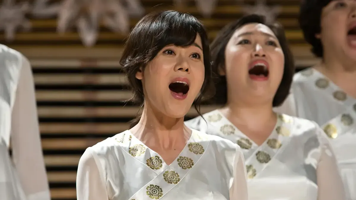 本文為你整理《陽光女子合唱團》原版電影《美麗的聲音》的精彩亮點與網友真實評價懶人包,帶你一次看懂這部用歌聲唱出人性光輝的韓國神片到底在紅什麼。(圖/取自imdb)