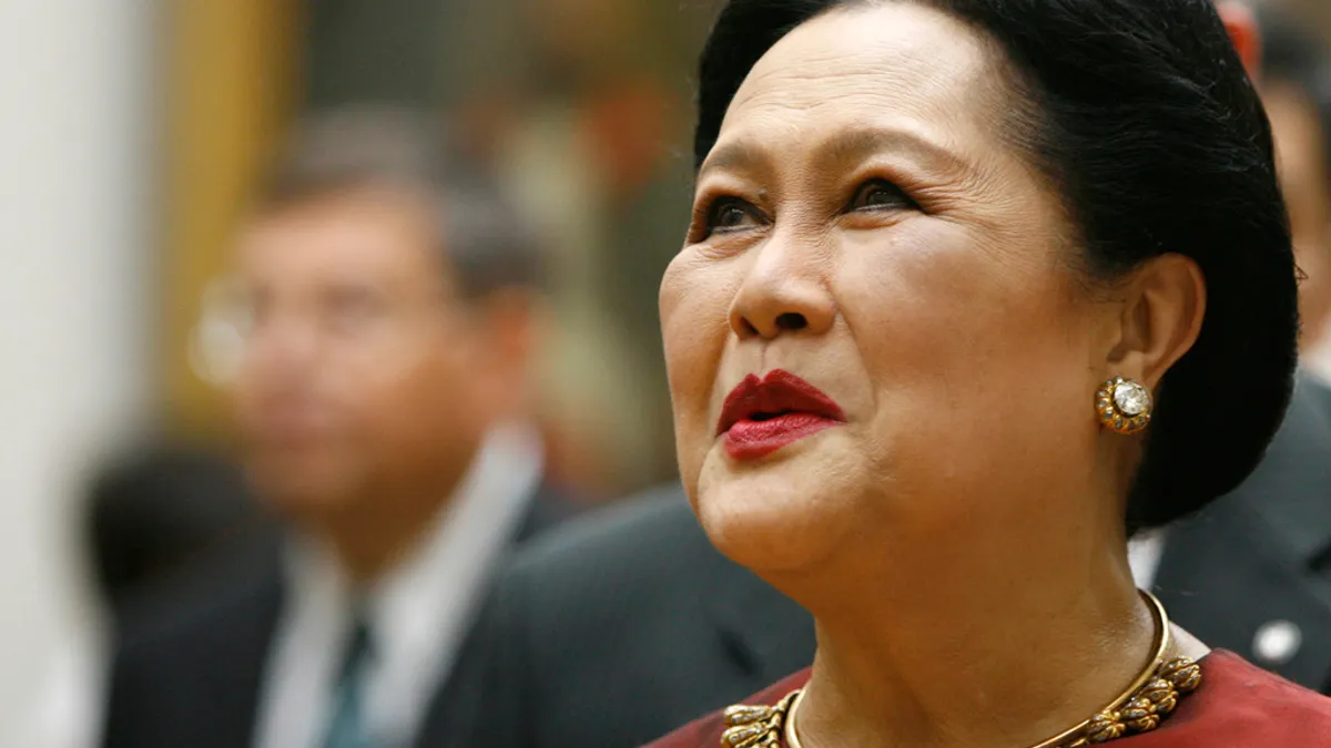 與前國王蒲美蓬結縭66年,泰國國王母后詩麗吉93歲逝世。(美聯社) 與前國王蒲美蓬結縭66年,泰國國王母后詩麗吉93歲逝世。(美聯社)