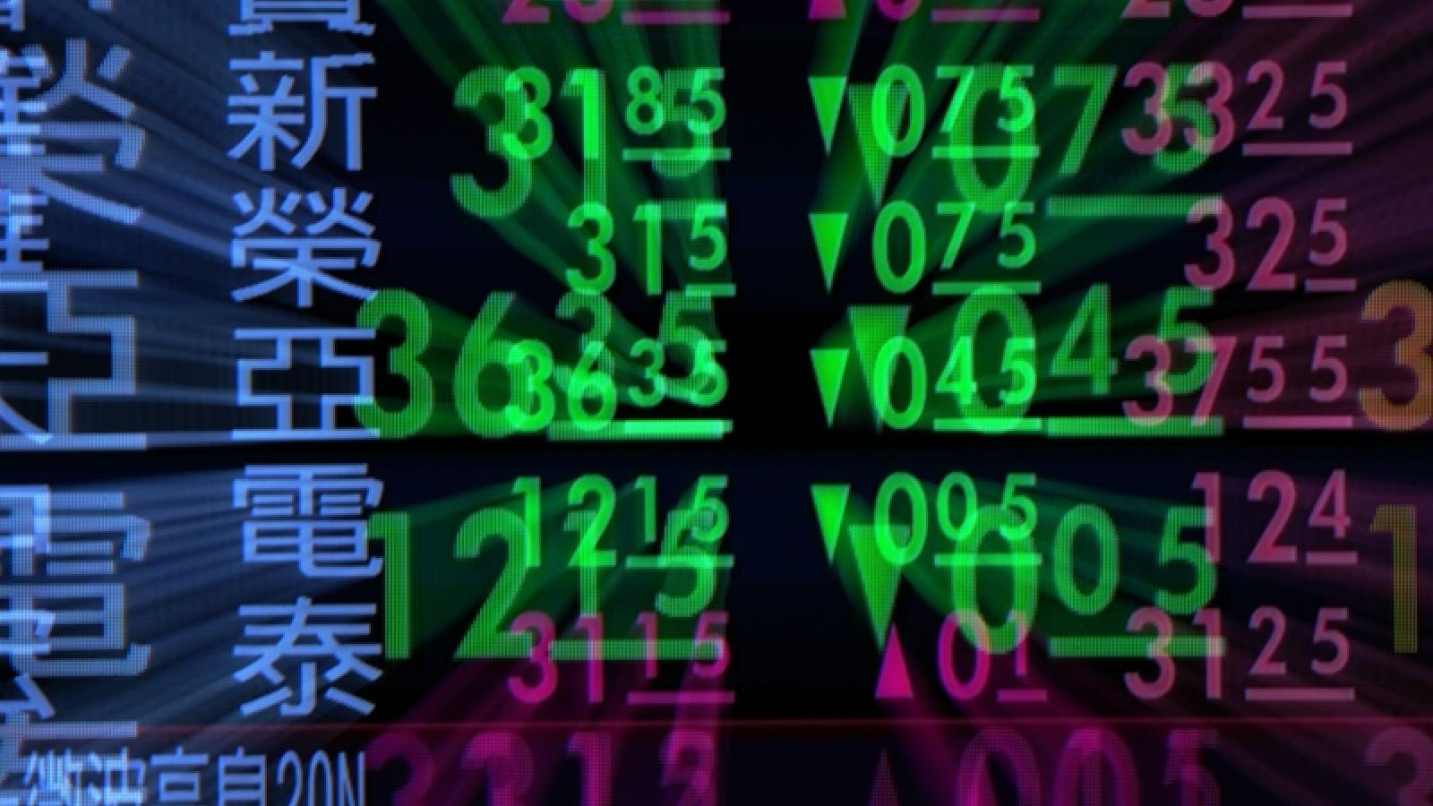 南亞科業績超好,股價卻開高走低?專家曝「反指標」玄學:股東嚇到出場