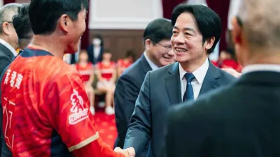 賴清德副總統接見中職冠軍味全龍。(賴清德臉書)