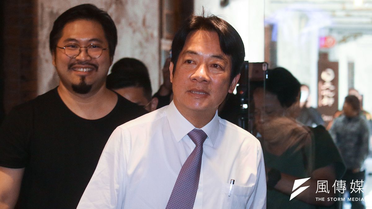 前行政院長賴清德(中)7日直言,鴻海董事長郭台銘與高雄市長韓國瑜都有一個問題,就是錯把文化認同,當作國家認同。(資料照,蔡親傑攝) 前行政院長賴清德(中)7日直言,鴻海董事長郭台銘與高雄市長韓國瑜都有一個問題,就是錯把文化認同,當作國家認同。(資料照,蔡親傑攝)