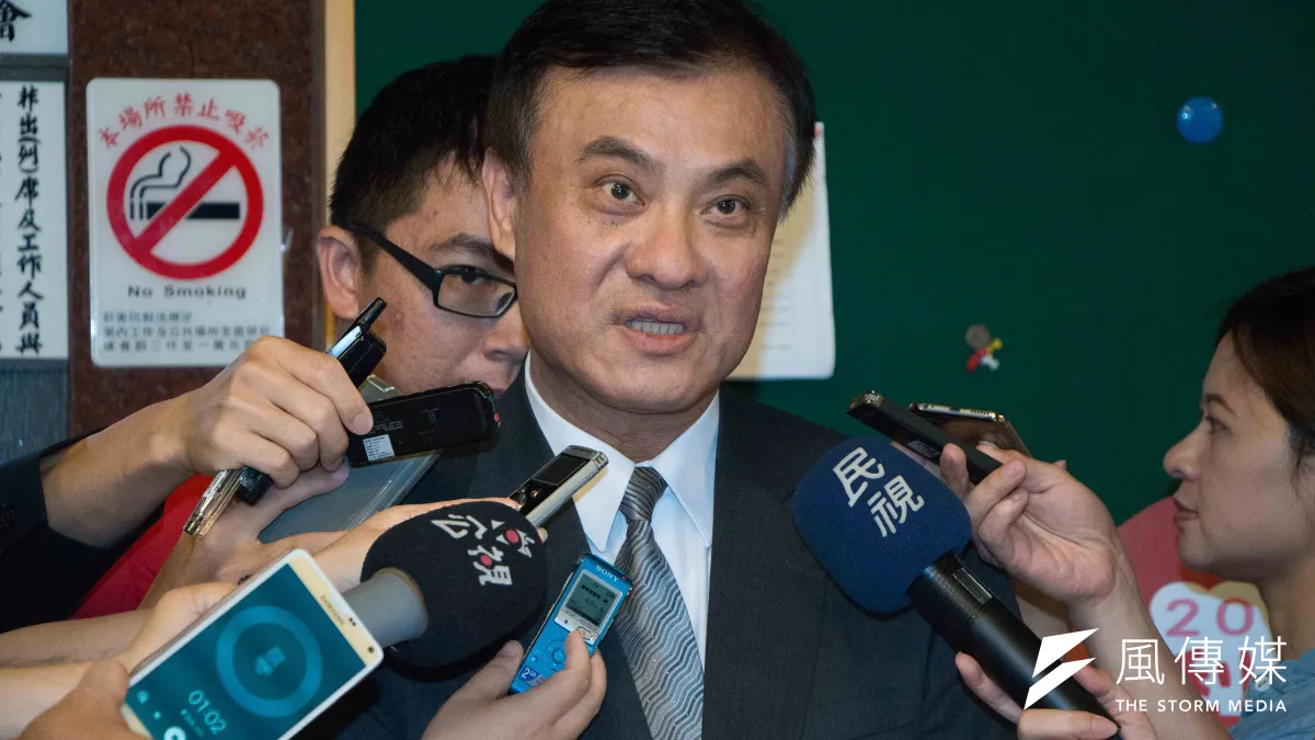 國民黨立院黨團14日要求總統蔡英文赴立法院進行國情報告。對此,立法院長蘇嘉全表示,只要依照程序進行,這個問題可以討論。(李振均攝)