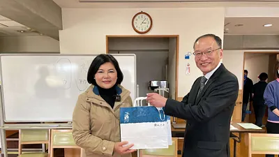 雲林縣長張麗善觀摩武藏野日照中心,吸取經驗提前準備高齡社會照護問題。(圖/雲林政府新聞處提供)