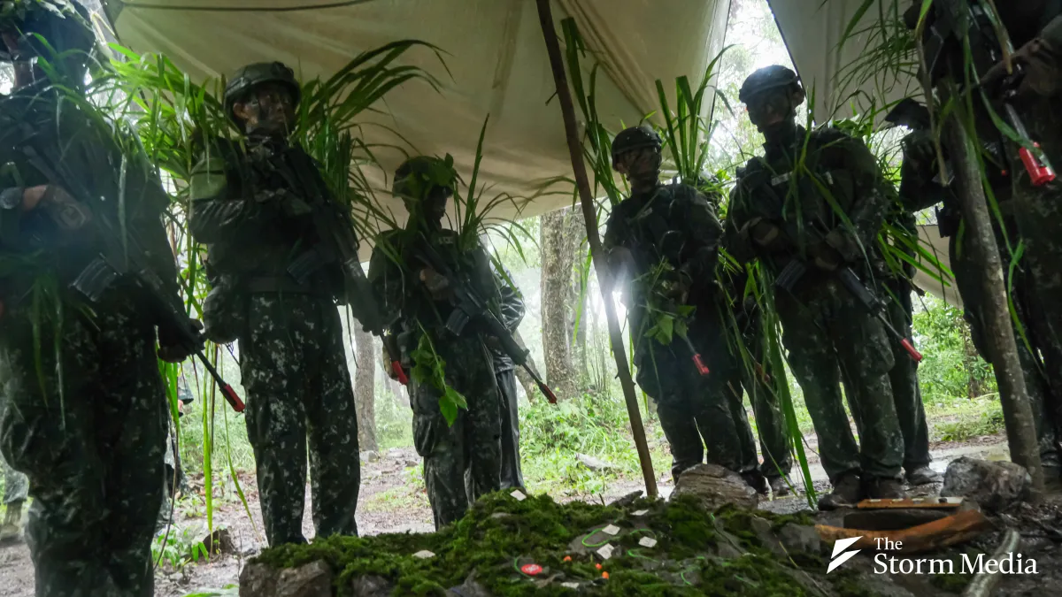The Assault Trooper program ranks among the most demanding and unforgiving training courses in Taiwan's Army special forces. Storm Media traveled to the Guguan Special Forces Training Center for a four-day, three-night embedded assignment covering the ass