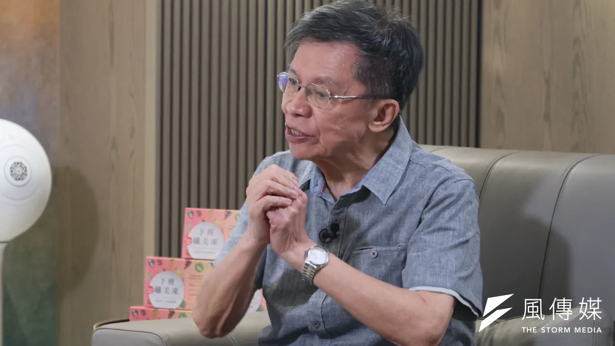 前立委沈富雄於網路節目《下班瀚你聊》中形容,國民黨來台的這74年,猶如將地方勢力的「薔薇」嫁接到來台的「玫瑰」,但是非常失敗的案例。(柯承惠攝)