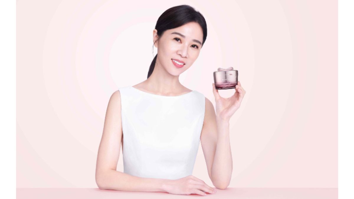 FORTE全新升級「10%胎盤素肌活精質乳霜」 多維度重塑立體緊緻輪廓 謝盈萱詮釋「剛剛好」精準保養美學