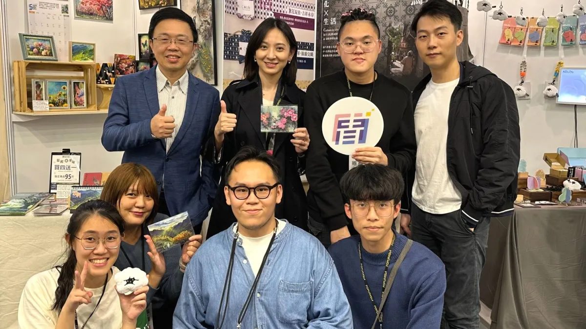 青年局帶領來旗下創業基地與育成中心的團隊代表參展,讓青年創業者展售商品,直面市場挑戰與回饋。(圖/新北市青年局提供)