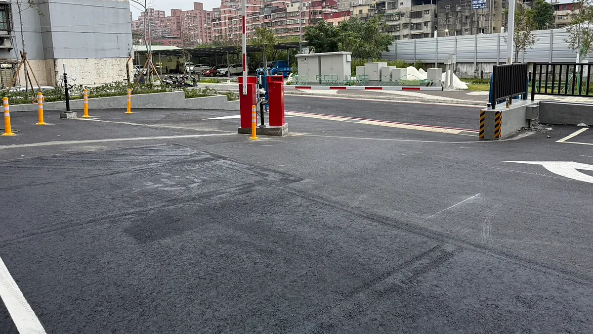 汐止區福德段停車場。(圖/新北市交通局提供) 汐止區福德段停車場。(圖/新北市交通局提供)