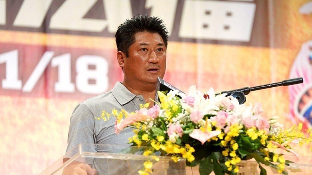 中華棒協理事長辜仲諒,今天出席黑豹旗記者會,勉勵年輕的棒球選手懂得感恩、回饋。(圖由中華棒協提供) 中華棒協理事長辜仲諒,今天出席黑豹旗記者會,勉勵年輕的棒球選手懂得感恩、回饋。(圖由中華棒協提供)