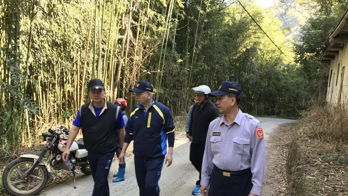 維護原鄉部落治安 警勘查竹縣山區林地 維護原鄉部落治安 警勘查竹縣山區林地