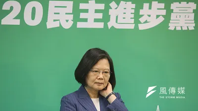 國防外交都有事,蔡英文總統不能打混。(柯承惠攝)