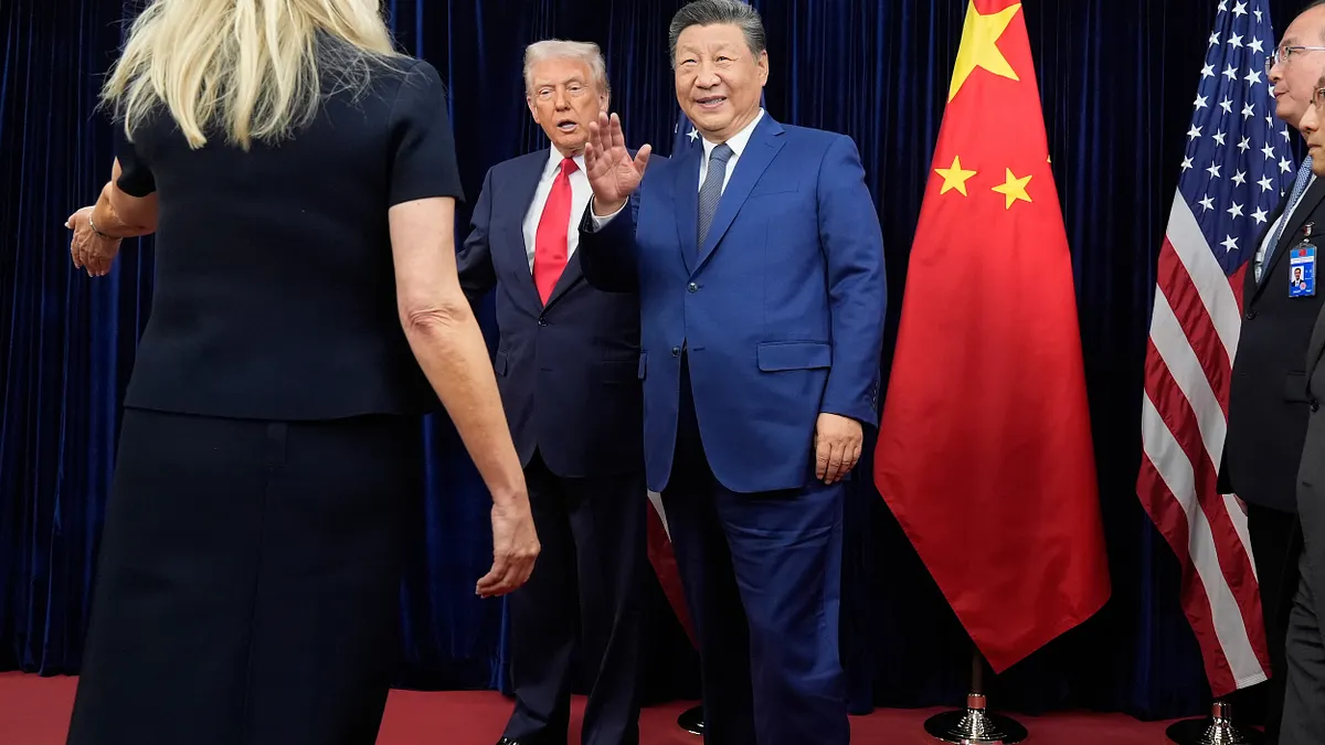 2025年10月30日,美國總統川普與中國國家主席習近平的「川習會」在韓國釜山登場。(美聯社) 2025年10月30日,美國總統川普與中國國家主席習近平的「川習會」在韓國釜山登場。(美聯社)