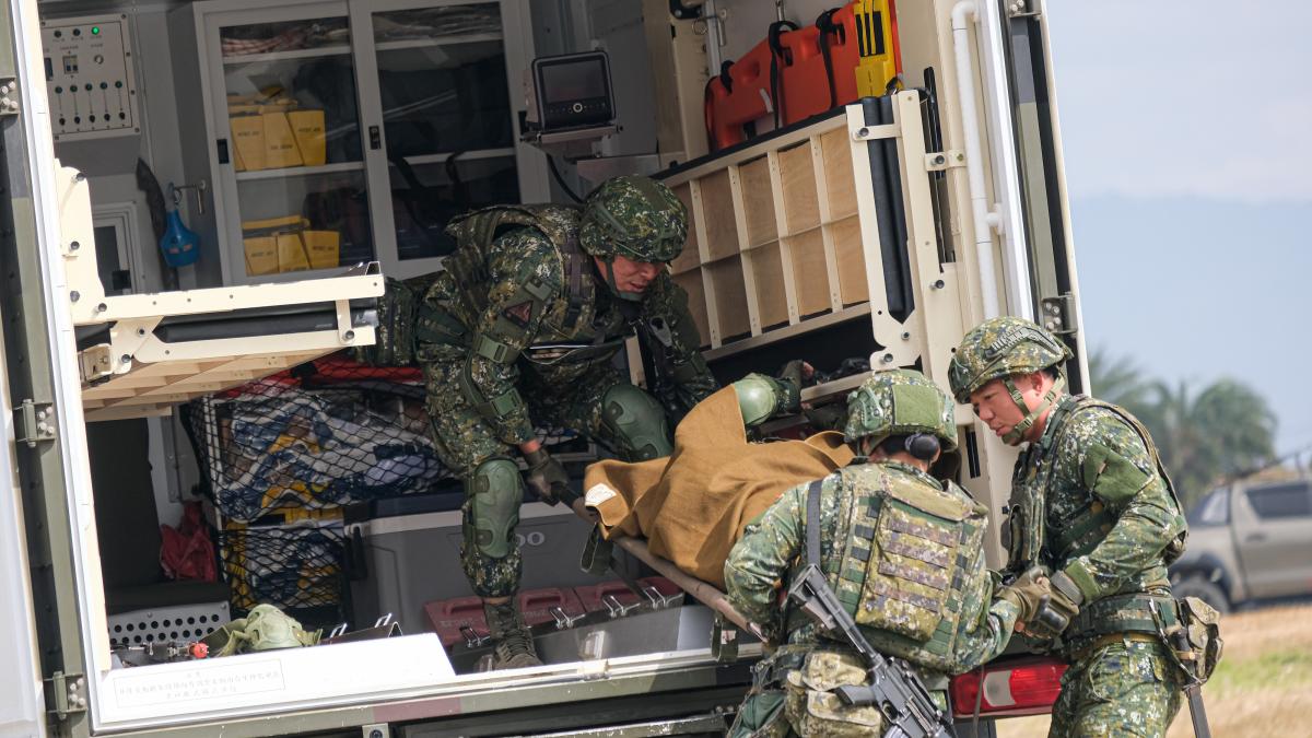 觀點投書:從法理探討軍校學生的年資問題