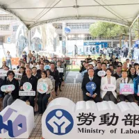 「2026桃竹苗OpenHouse就業博覽會」,14日於陽明交大新竹光復校區盛大登場。(圖/新竹市政府提供) 「2026桃竹苗OpenHouse就業博覽會」,14日於陽明交大新竹光復校區盛大登場。(圖/新竹市政府提供)