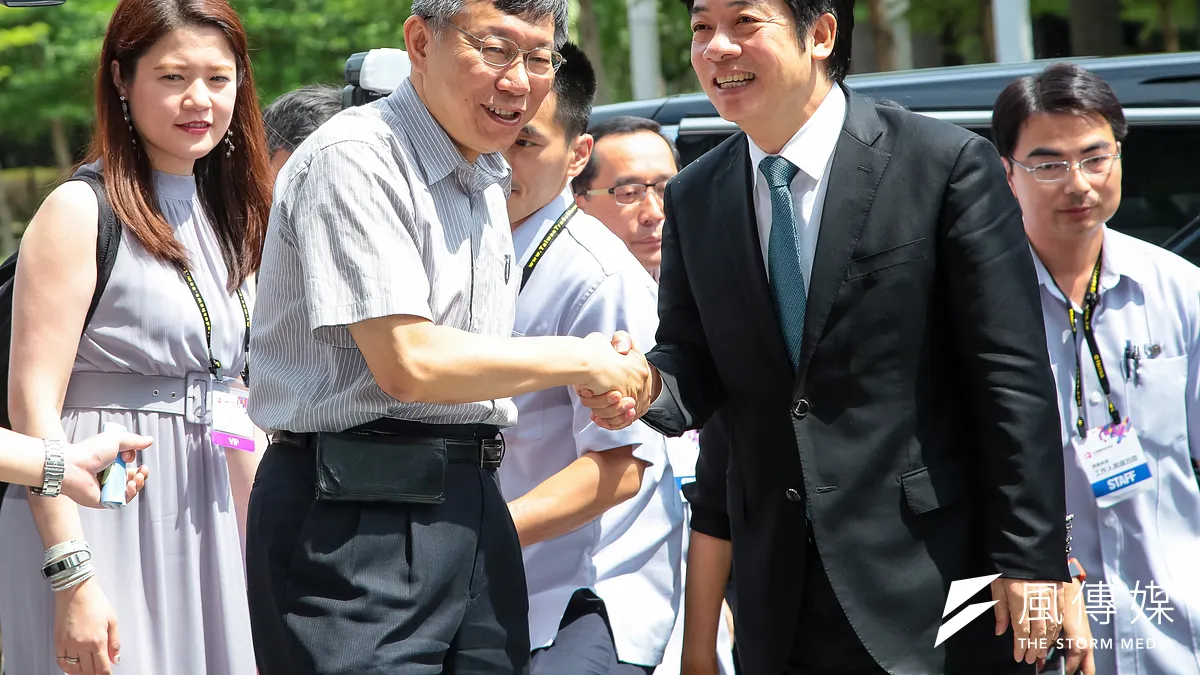 柯文哲(左)、賴清德(右)在2018年分別以台北市長、行政院長身分出席國際創新特展。(資料照,顏麟宇攝) 柯文哲(左)、賴清德(右)在2018年分別以台北市長、行政院長身分出席國際創新特展。(資料照,顏麟宇攝)