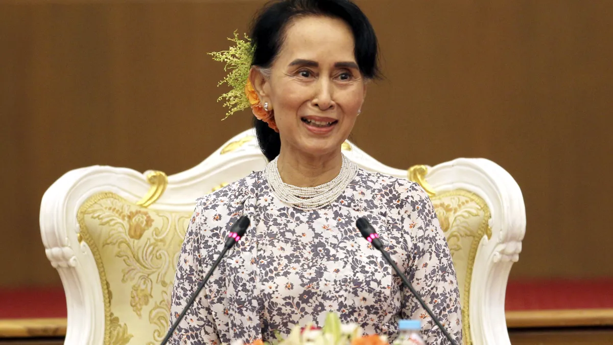 羅興亞人屠殺危機:緬甸國務資政翁山蘇姬恐會向軍方靠攏(AP)