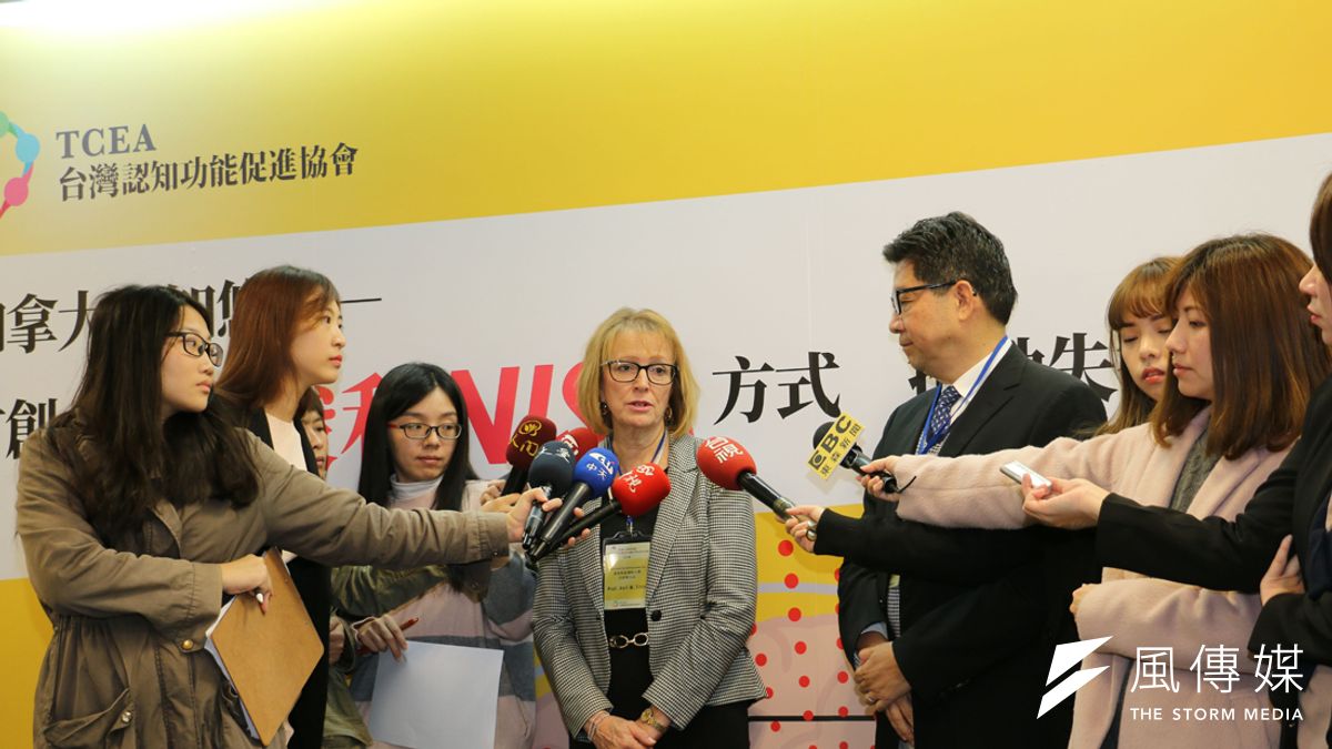 灣認知功能促進協會以創新方法及訓練模式協助失智症者照護。(圖/李梅瑛攝) 灣認知功能促進協會以創新方法及訓練模式協助失智症者照護。(圖/李梅瑛攝)