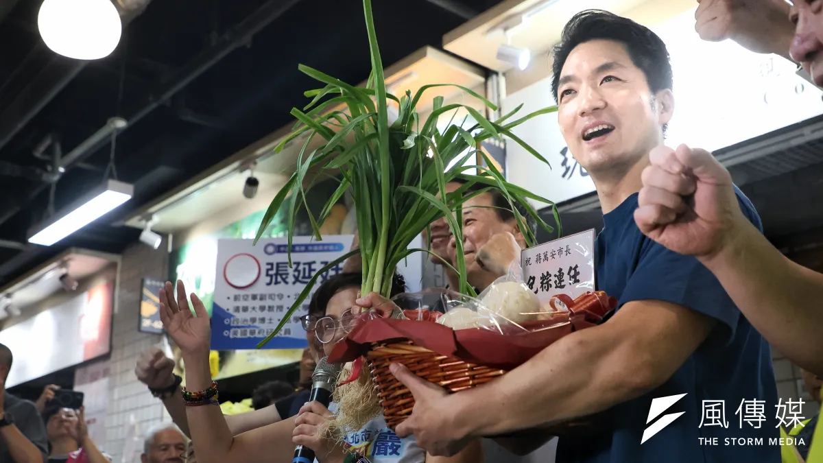 台北市長蔣萬安出席南門市場平安宴。(柯承惠攝)