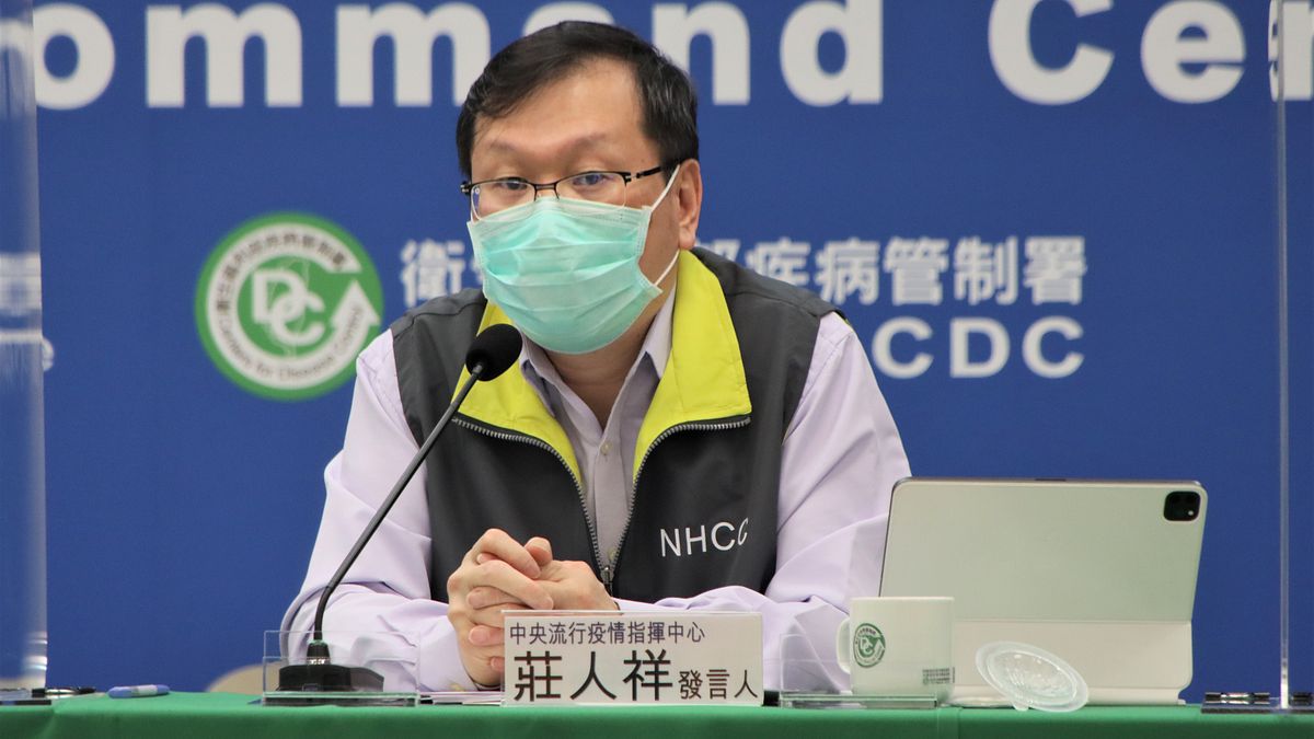 中央流行疫情指揮中心今(12)日公布國內新增50,657例COVID-19確定病例,分別為50,643例本土個案及14例境外移入;另確診個案中新增163例死亡。(資料照,中央流行疫情指揮中心提供) 中央流行疫情指揮中心今(12)日公布國內新增50,657例COVID-19確定病例,分別為50,643例本土個案及14例境外移入;另確診個案中新增163例死亡。(資料照,中央流行疫情指揮中心提供)