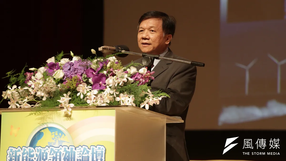 經濟部長李世光應該明白非核家園政策,並不會減少處理核廢料成本。(資料照/曾原信攝)