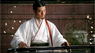諸葛亮發明了名為「扎馬釘」的暗器來對付魏國的騎兵大軍。(示意圖/取自IMDb官網)