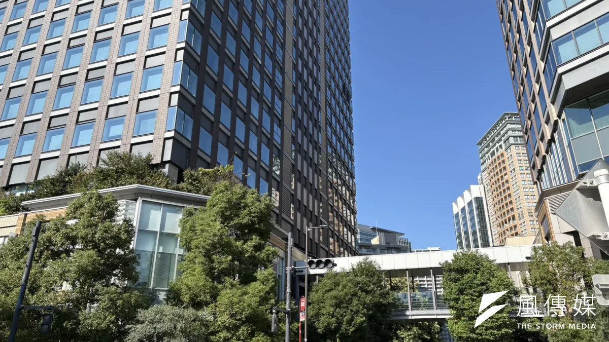 東京都品川區的高層住宅大樓。東京都銷售型公寓開工只剩2015年前後高點的42%,2040年人口推計持續往都心集中。(溫芳瑜攝)