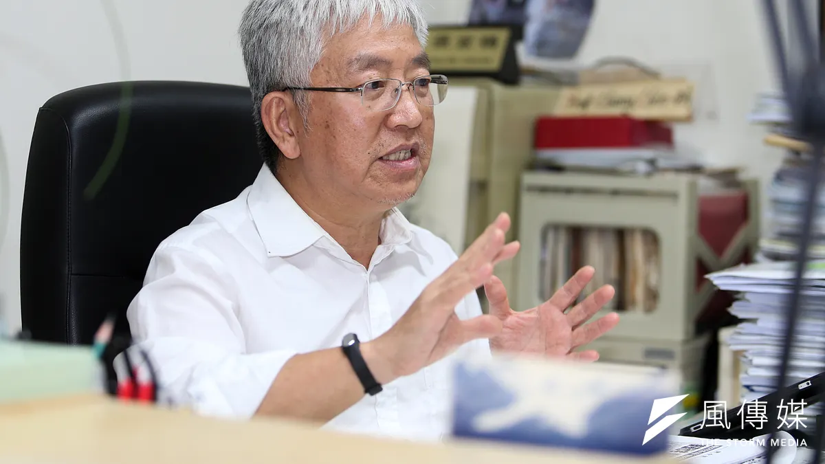 政大地政系教授張金鶚直言,政府在市場失靈時應該要介入,但沒想到政府也失靈了,提了很多政策卻是在玩假的。(資料照,陳明仁攝) 政大地政系教授張金鶚直言,政府在市場失靈時應該要介入,但沒想到政府也失靈了,提了很多政策卻是在玩假的。(資料照,陳明仁攝)