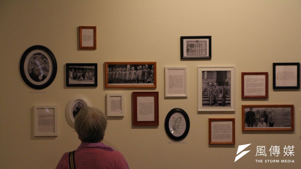 「幌馬車之歌-鍾浩東與蔣碧玉的亂世戀曲」特展14日起於景美人權文化園區展出。(葉信菉攝) 「幌馬車之歌-鍾浩東與蔣碧玉的亂世戀曲」特展14日起於景美人權文化園區展出。(葉信菉攝)