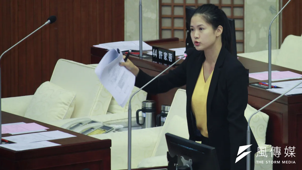 時代力量不分區立委爭議導致台北市議員林亮君在溝通無效後退黨。(方炳超攝)