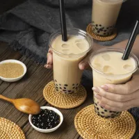 全球茶飲市場上看737億美元!貝恩資本入主台灣知名手搖飲品牌,揭露亞洲佈局與全球策略。(示意圖/取自freepik) 全球茶飲市場上看737億美元!貝恩資本入主台灣知名手搖飲品牌,揭露亞洲佈局與全球策略。(示意圖/取自freepik)