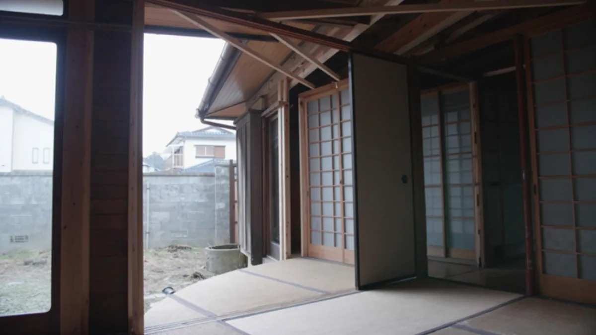 日本女大生居然不使用任何電動結構,單純以傳統木造工法,就把外婆的老房子 360 度旋轉了!(圖/翻攝自 vimeo,智慧機器人網提供)