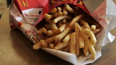 受罰的食品加工公司主要生產供應中國地區麥當勞餐廳的冷凍炸薯條和其他馬鈴薯製品。該公司的相關食品還供給其他東亞客戶。(BBC中文網)